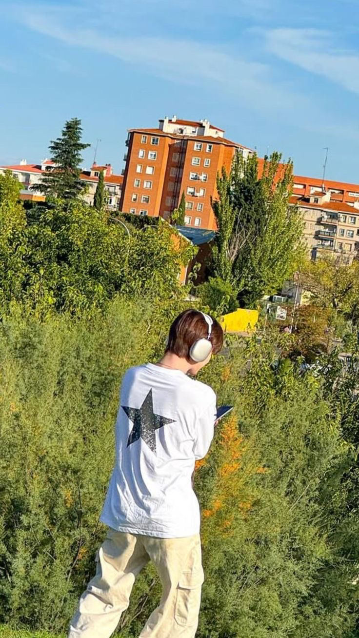 Today's most popular wallpaper in the BOYNEXTDOOR community