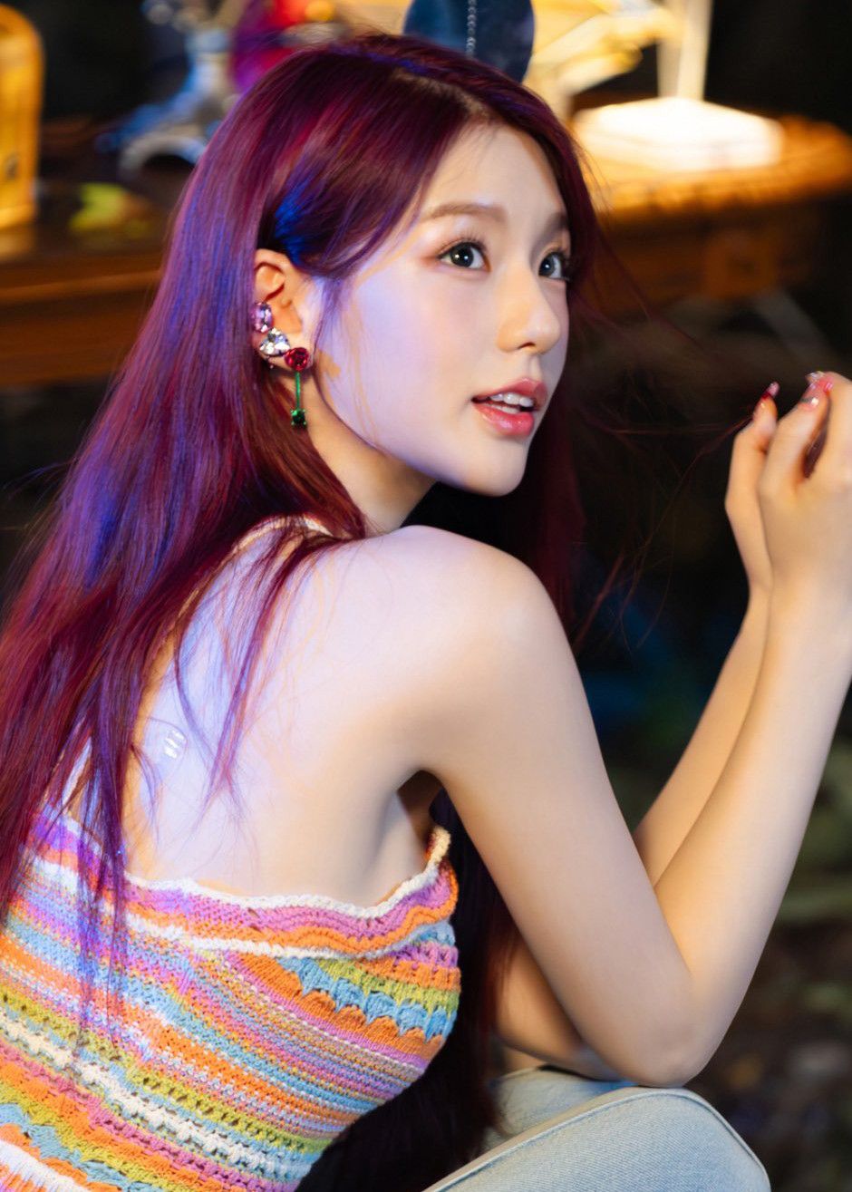 Latest photo of SECRET NUMBER