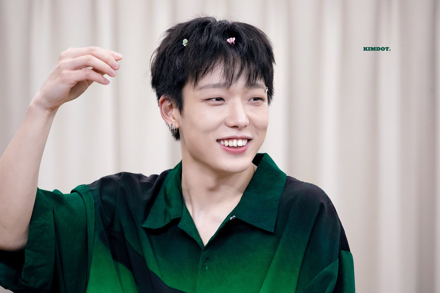 Latest photo of BOBBY (iKON)
