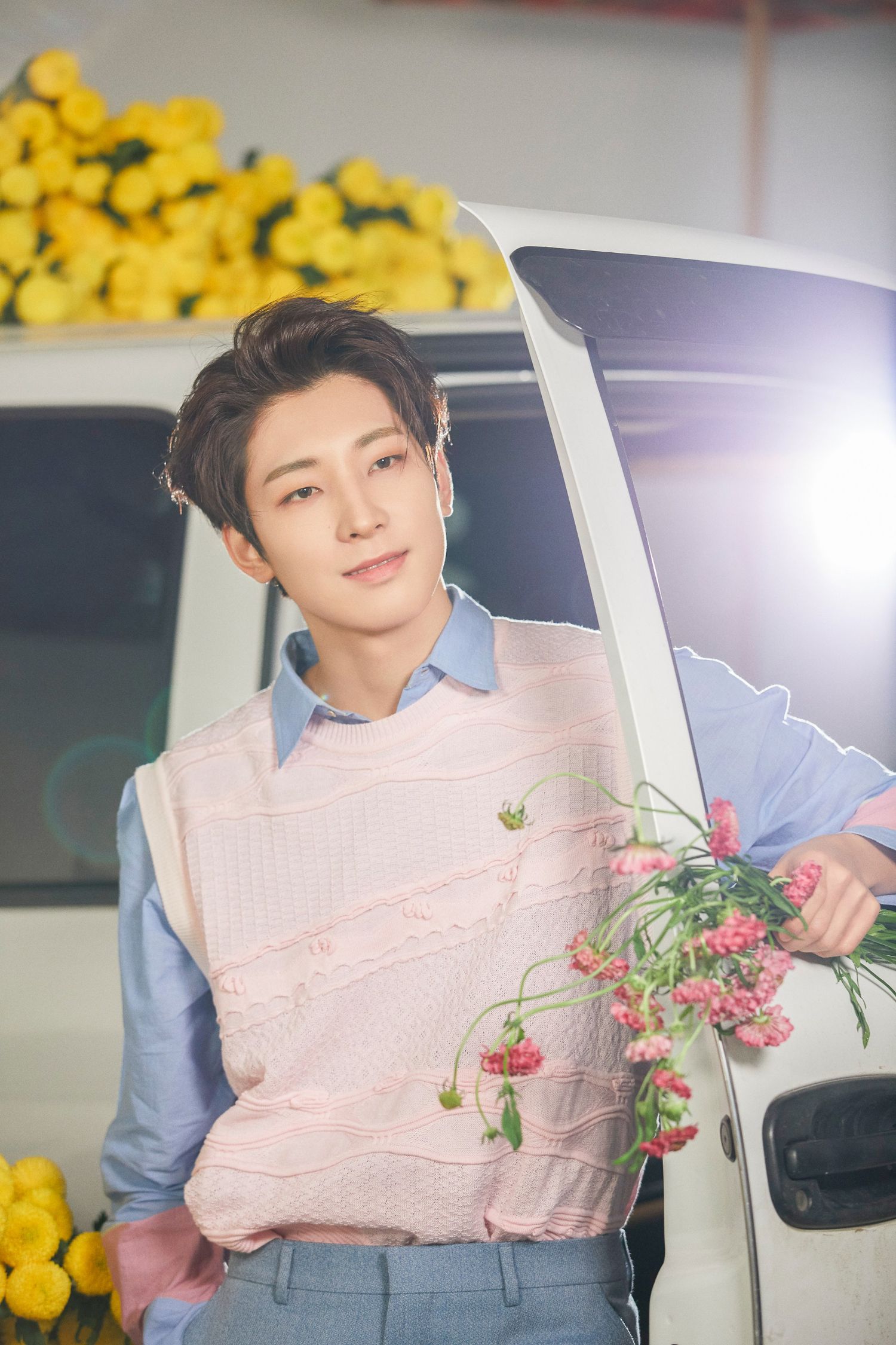 Latest photo of Wonwoo (SEVENTEEN)