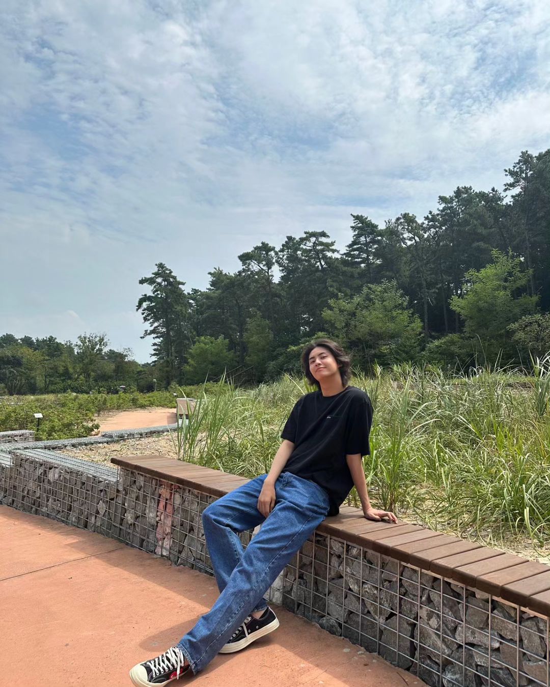 Recent activity shot of Lee Jinhyuk