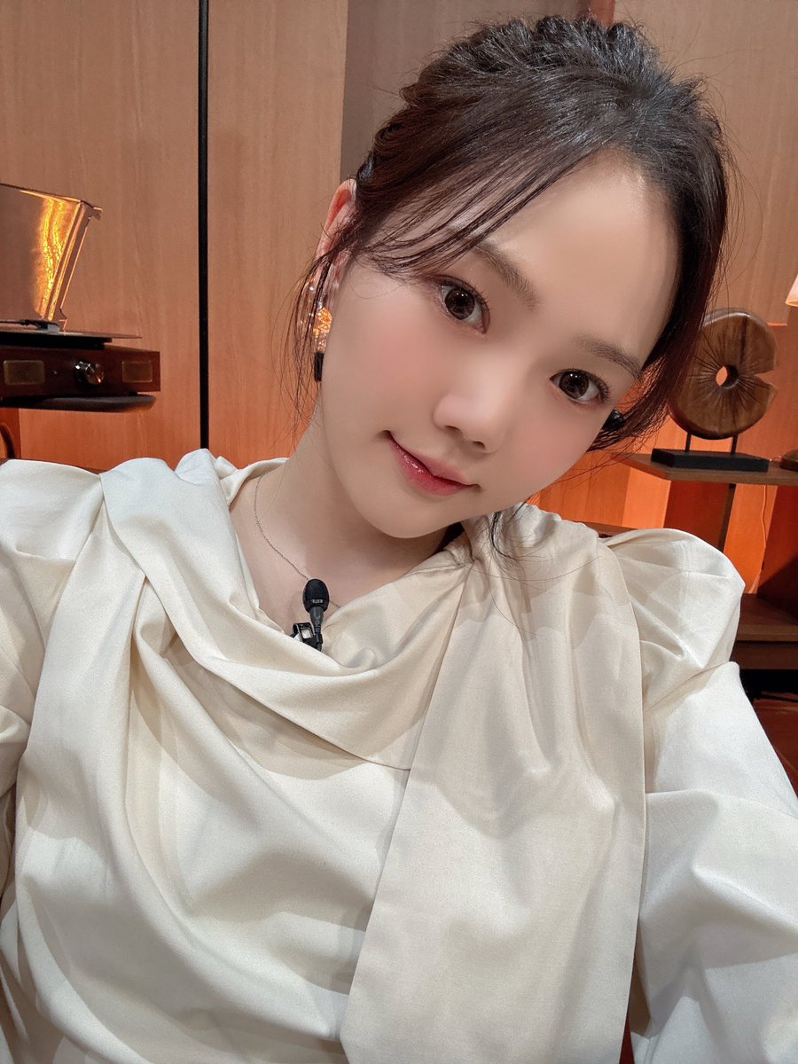 OH MY GIRL的幕后花絮