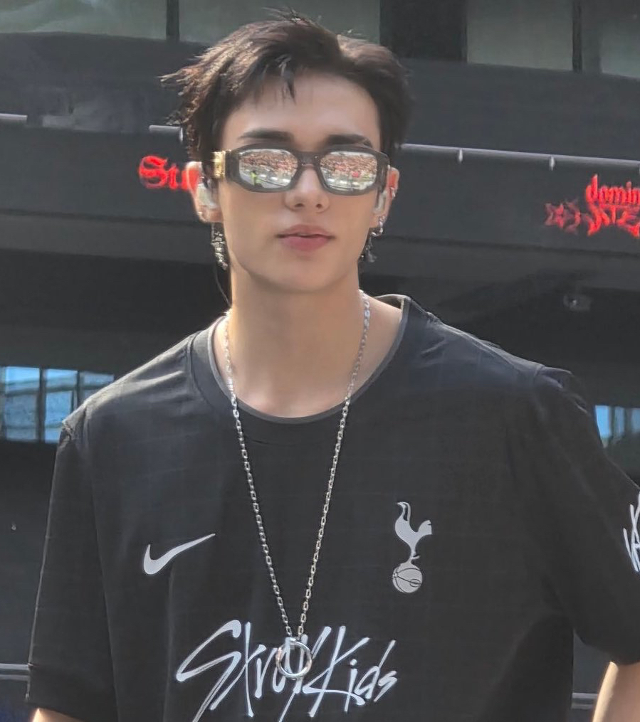 A moment captured by Hyunjin (Stray Kids)'s fan