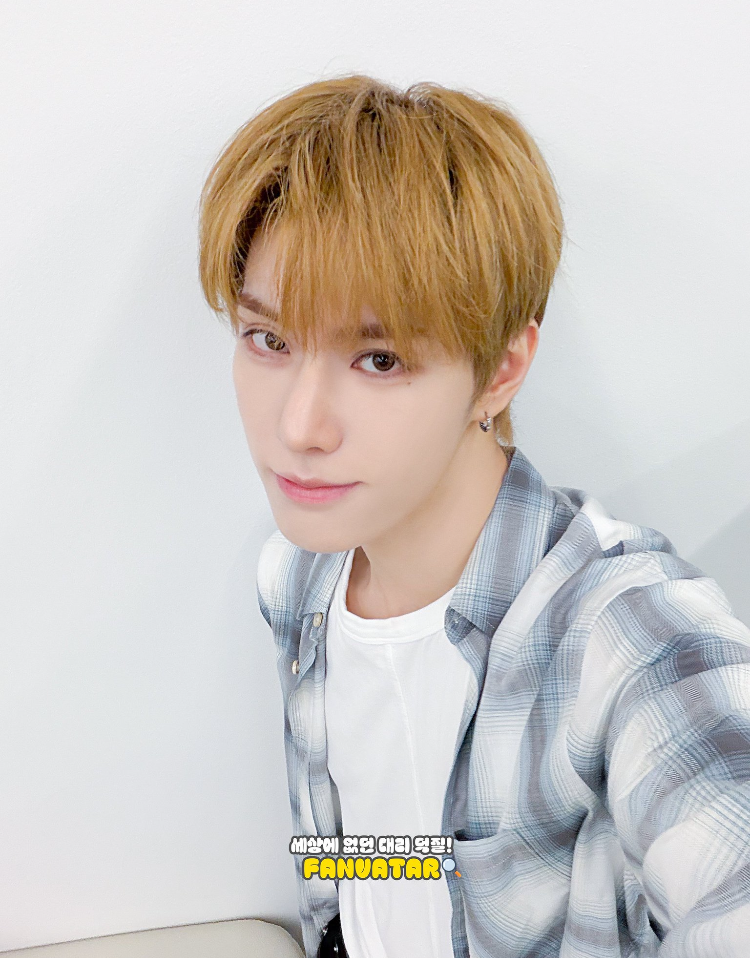 Behind-the-scenes cut of Jinsik (Xikers)