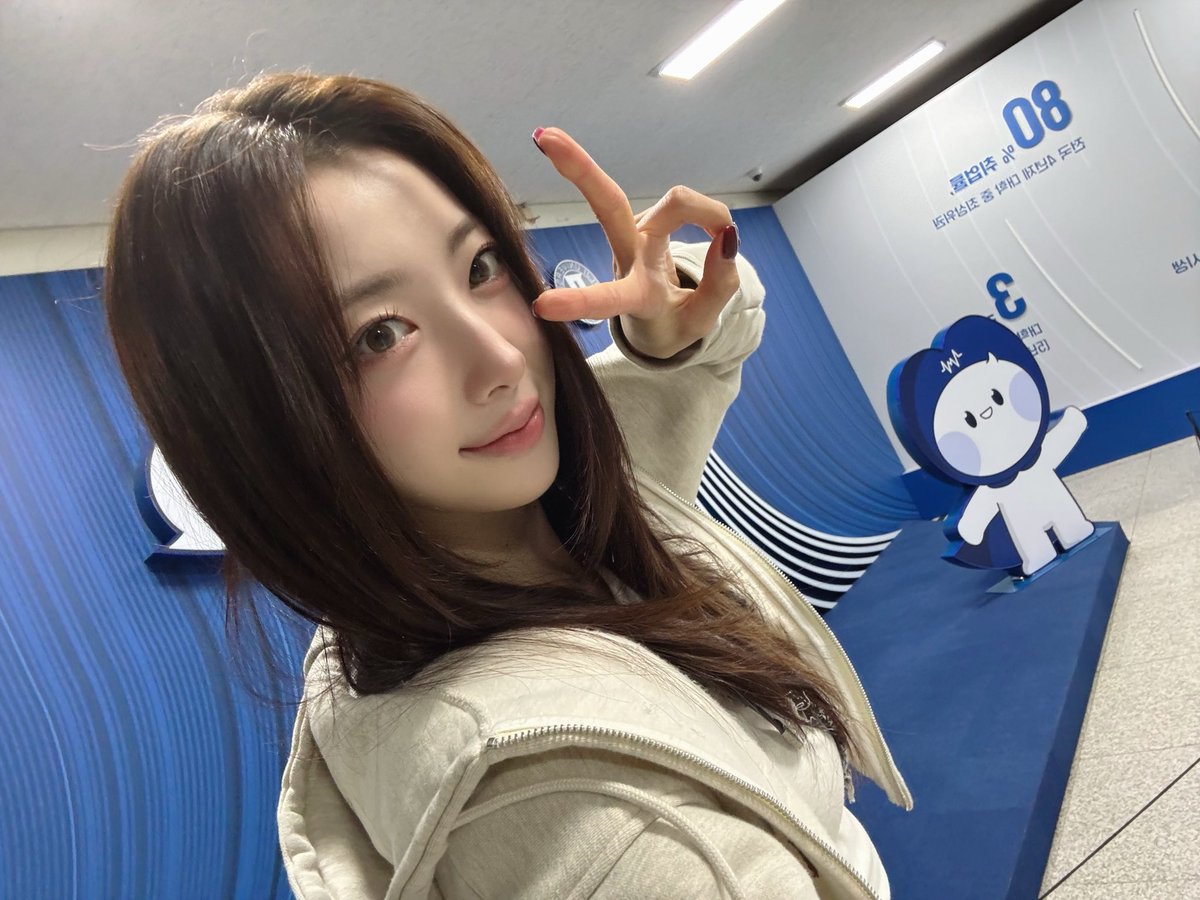Latest photo of H1-KEY