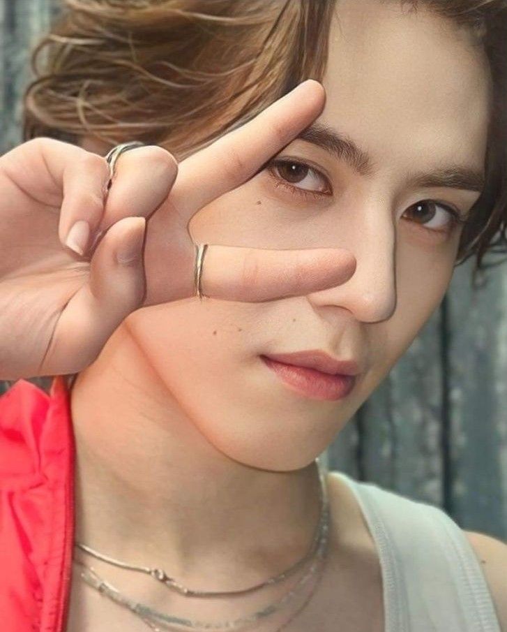 Behind-the-scenes cut of Yugyeom (GOT7)