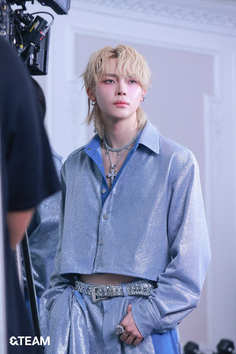 A moment captured by &TEAM's fan