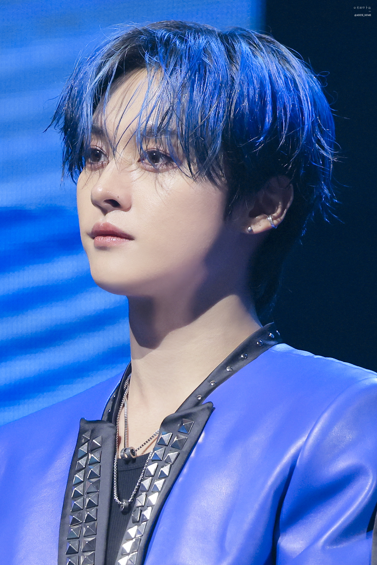 Latest photo of Lee Know (Stray Kids)