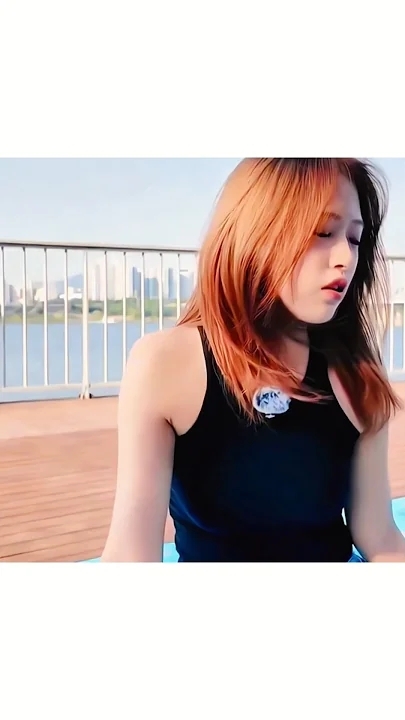 A heartfelt wallpaper shared by An Yujin (IVE)'s fans