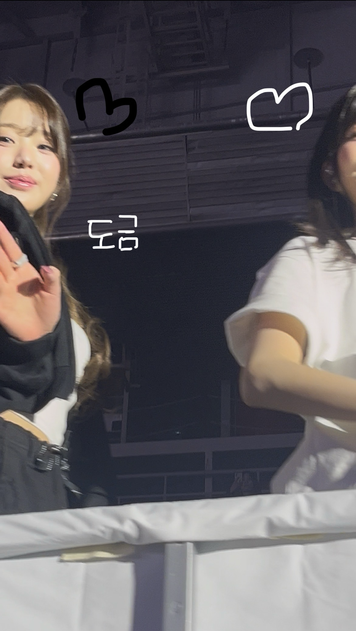 Behind-the-scenes cut of Jang Wonyoung (IVE)