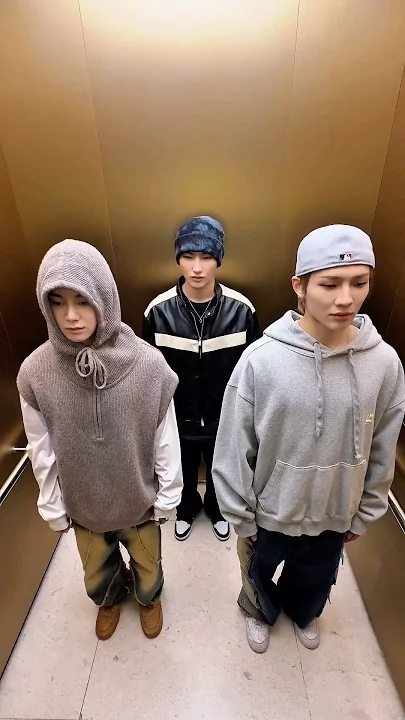 TNX의 비하인드 컷