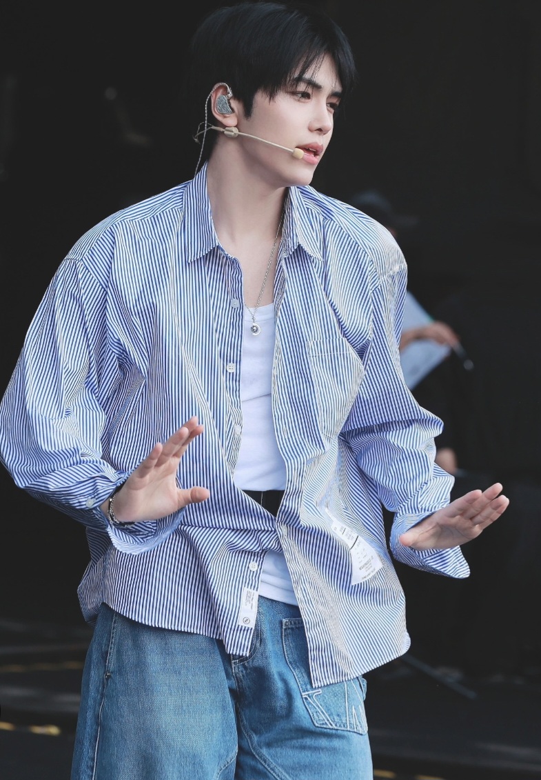 Behind-the-scenes cut of Shao Ziheng (POLARIX)