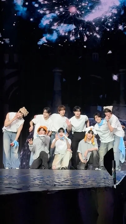 Fandom-recommended wallpaper image of Kim Gyuvin (ZEROBASEONE)