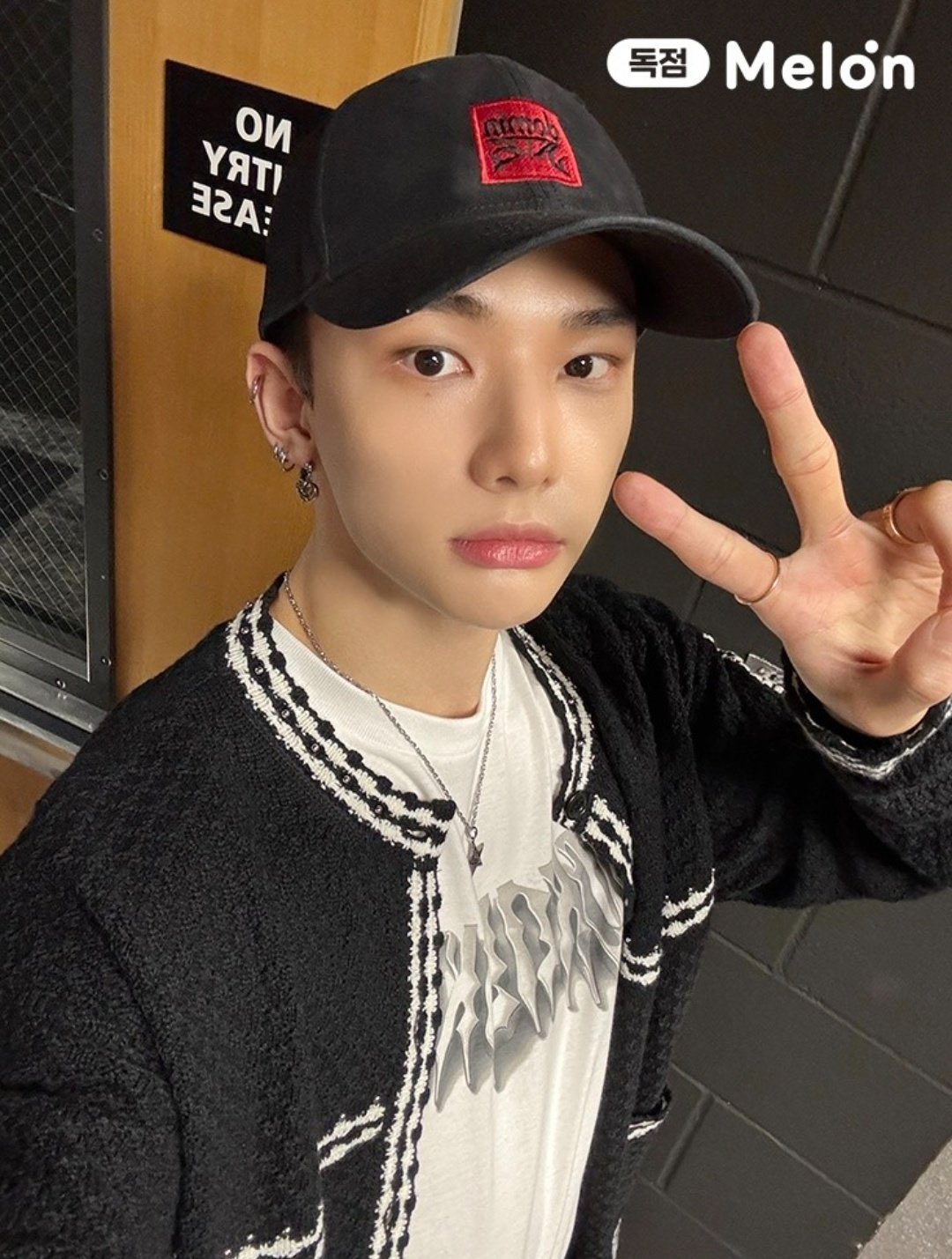 Behind-the-scenes cut of Hyunjin (Stray Kids)