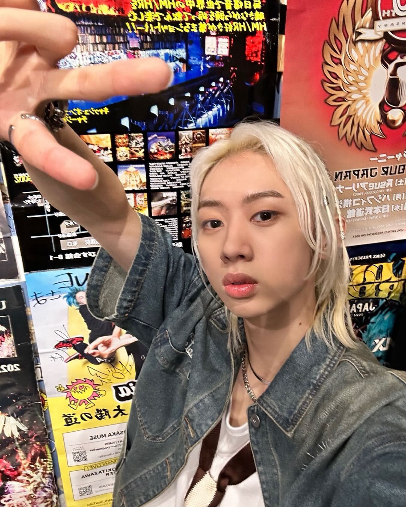 Behind-the-scenes cut of Heo Min (Hi-Fi Un!corn)