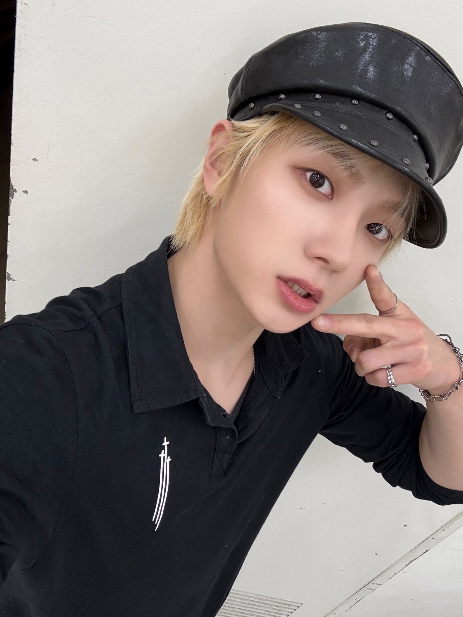 Behind-the-scenes cut of Sungho (BOYNEXTDOOR)