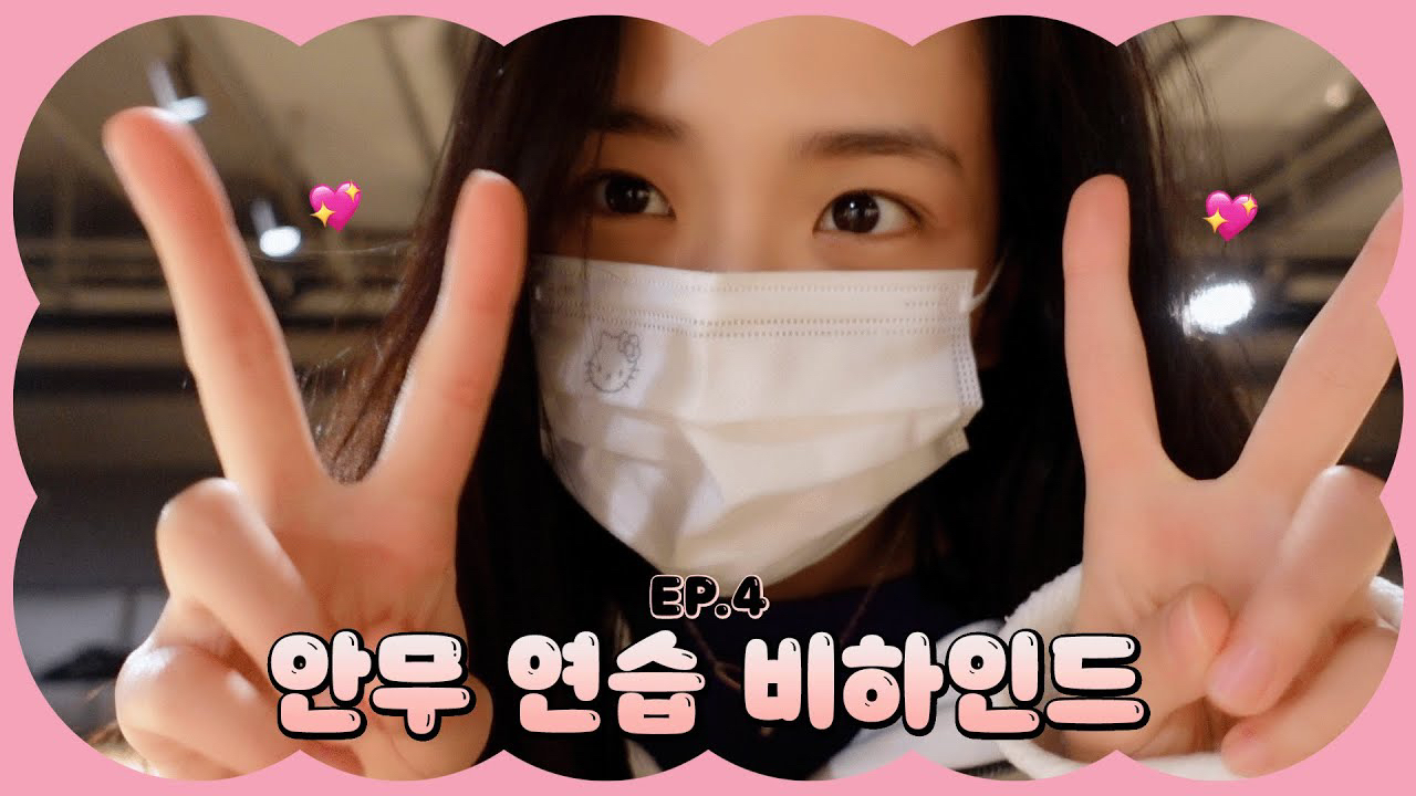 Today’s hot picks from the BLACKPINK community