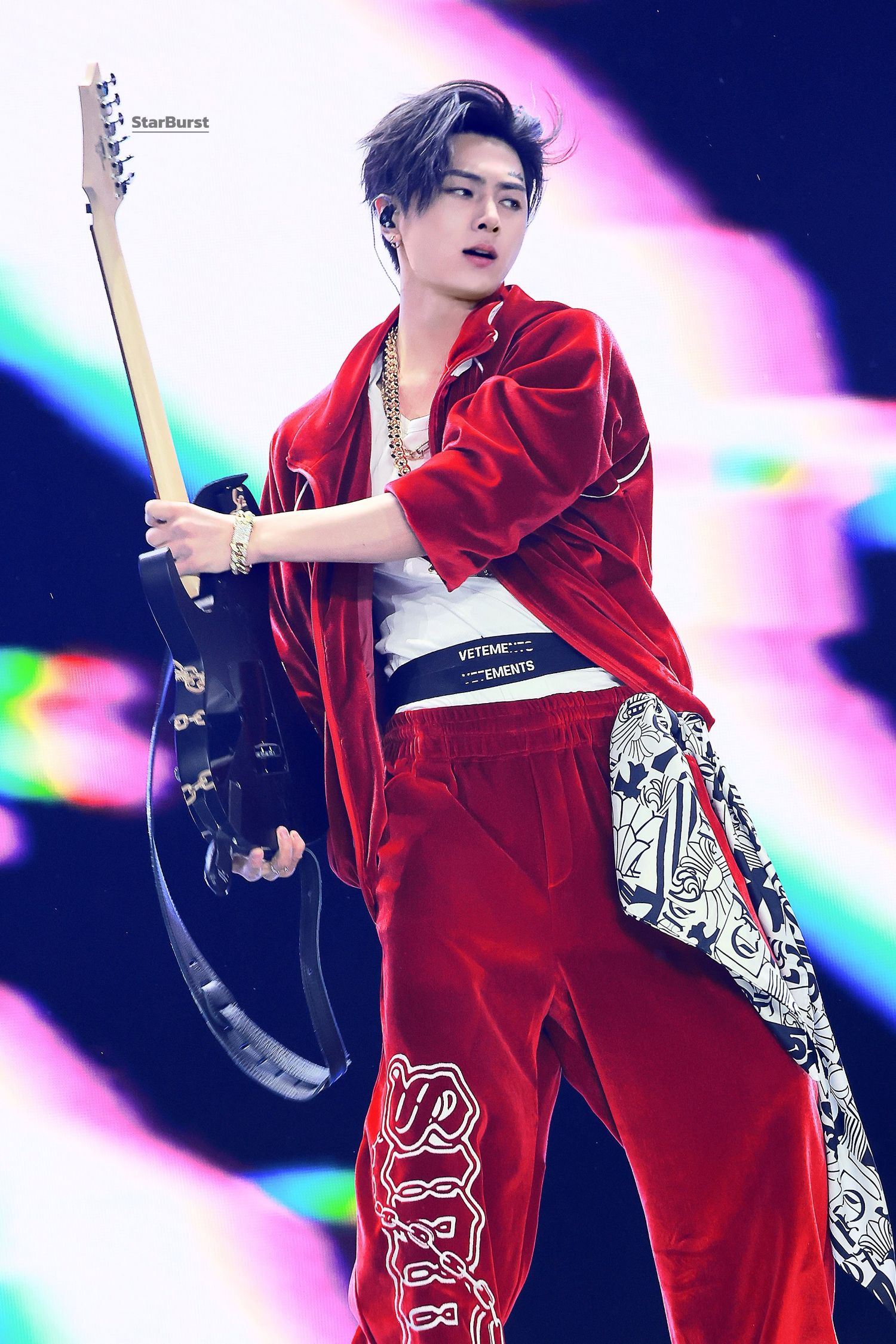 Foto terbaru Jay (ENHYPEN)