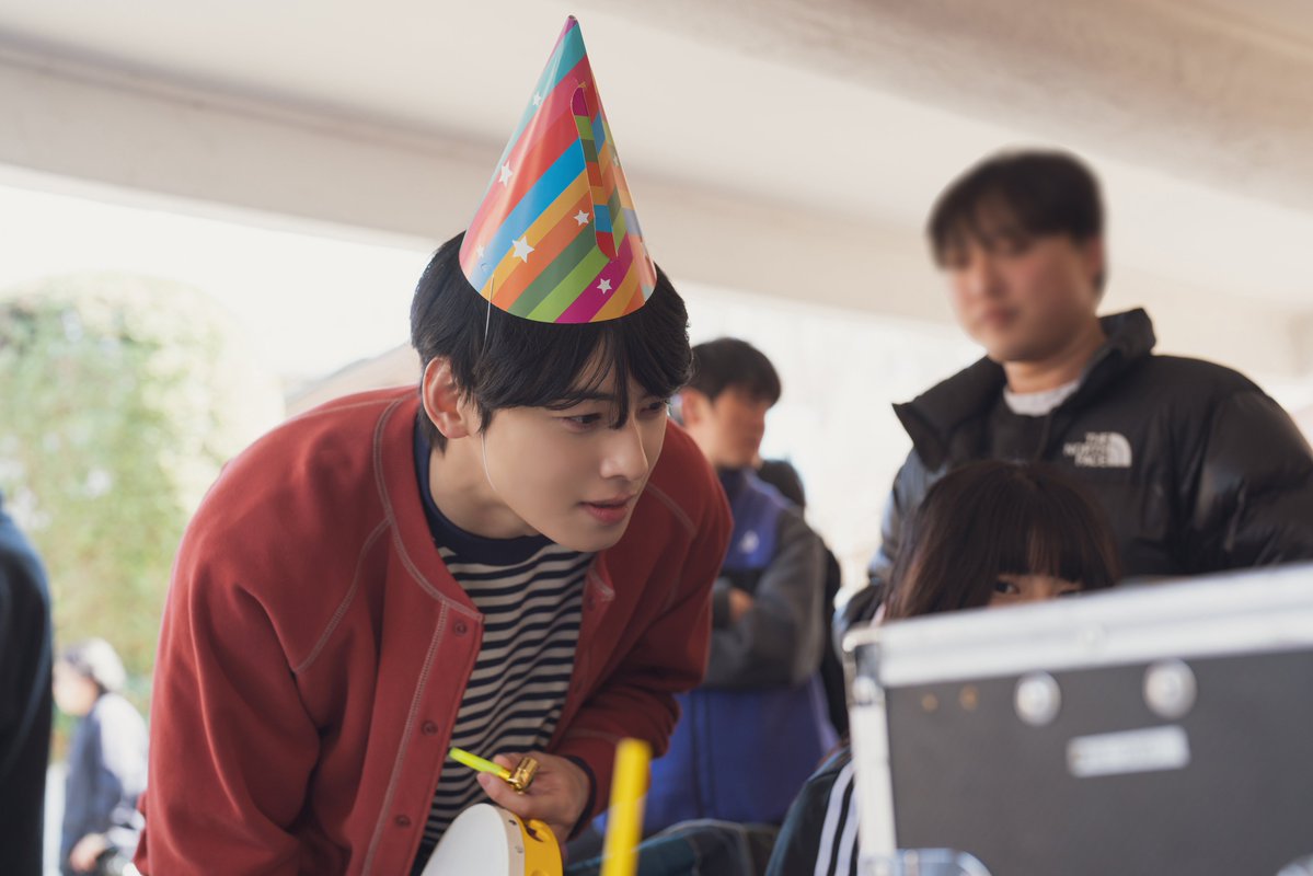 아스트로의 비하인드 컷