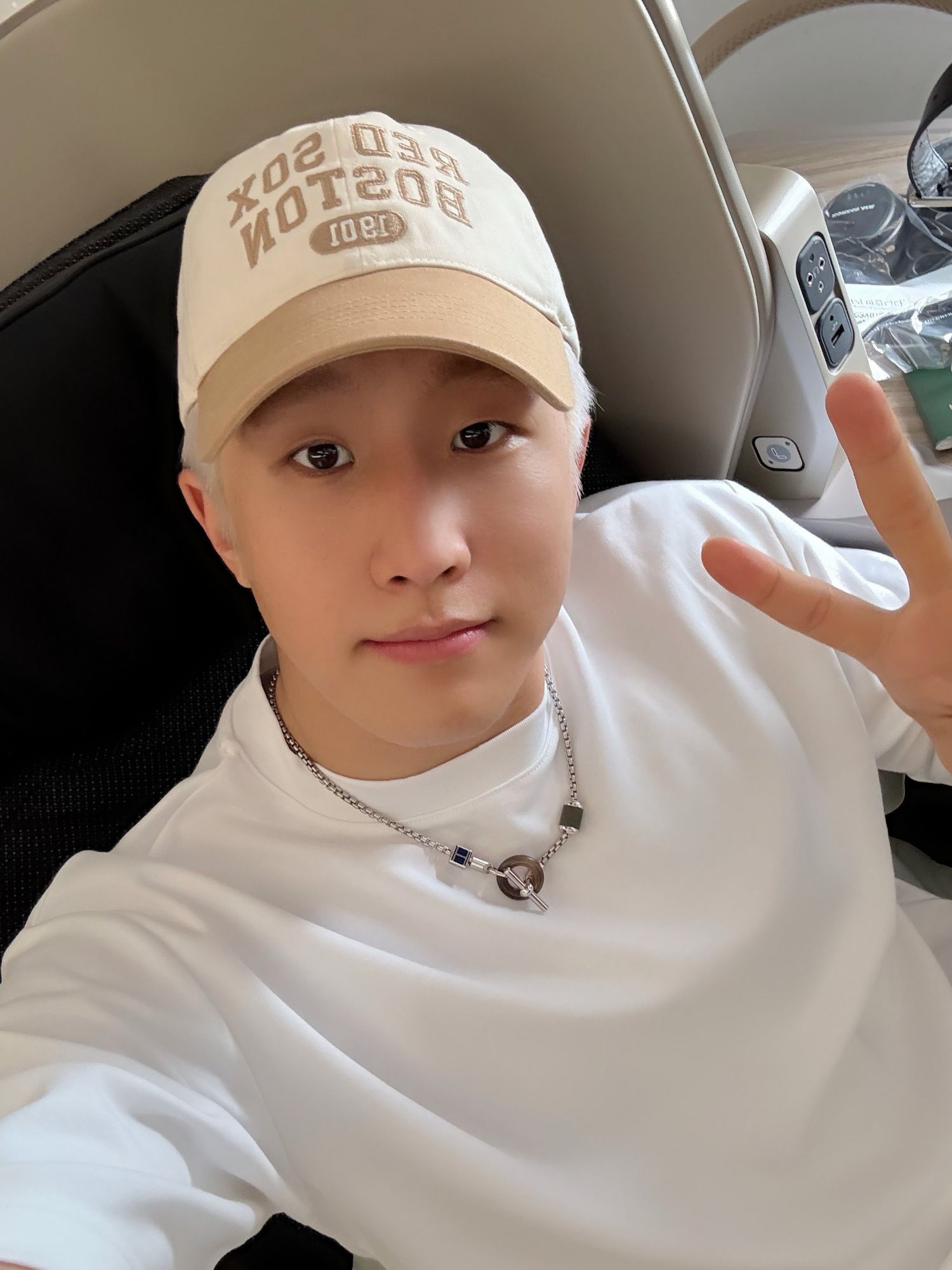 A moment captured by Jinjin (ASTRO)'s fan