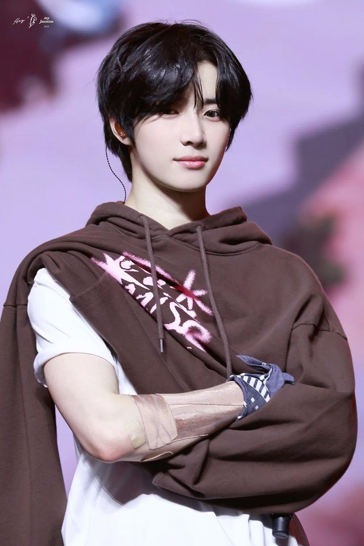 Behind-the-scenes cut of Beomgyu (TOMORROW X TOGETHER)