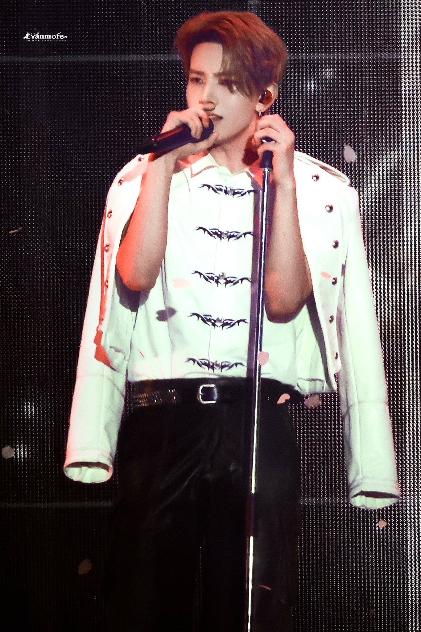 Momen yang diabadikan oleh penggemar Heeseung (ENHYPEN)