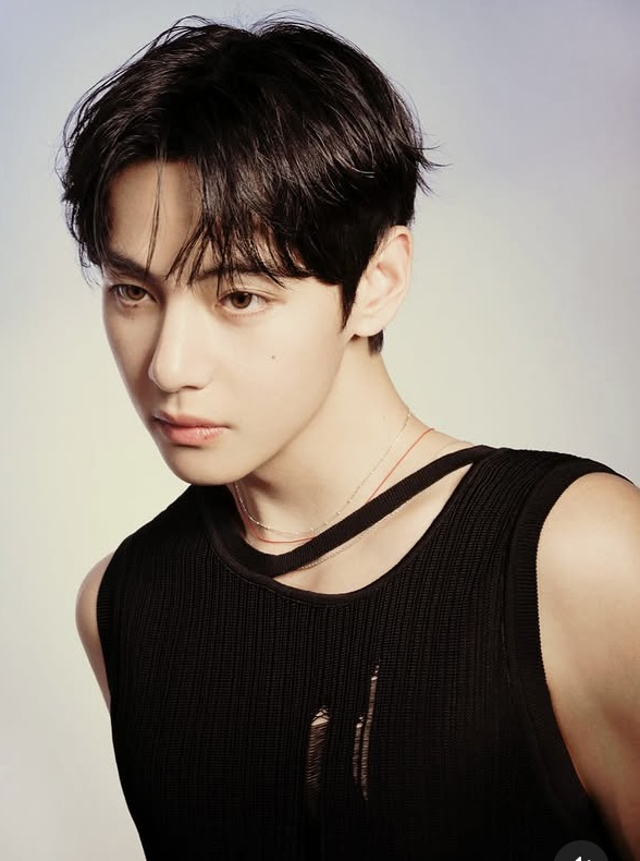 뷔 (방탄소년단)의 비하인드 컷