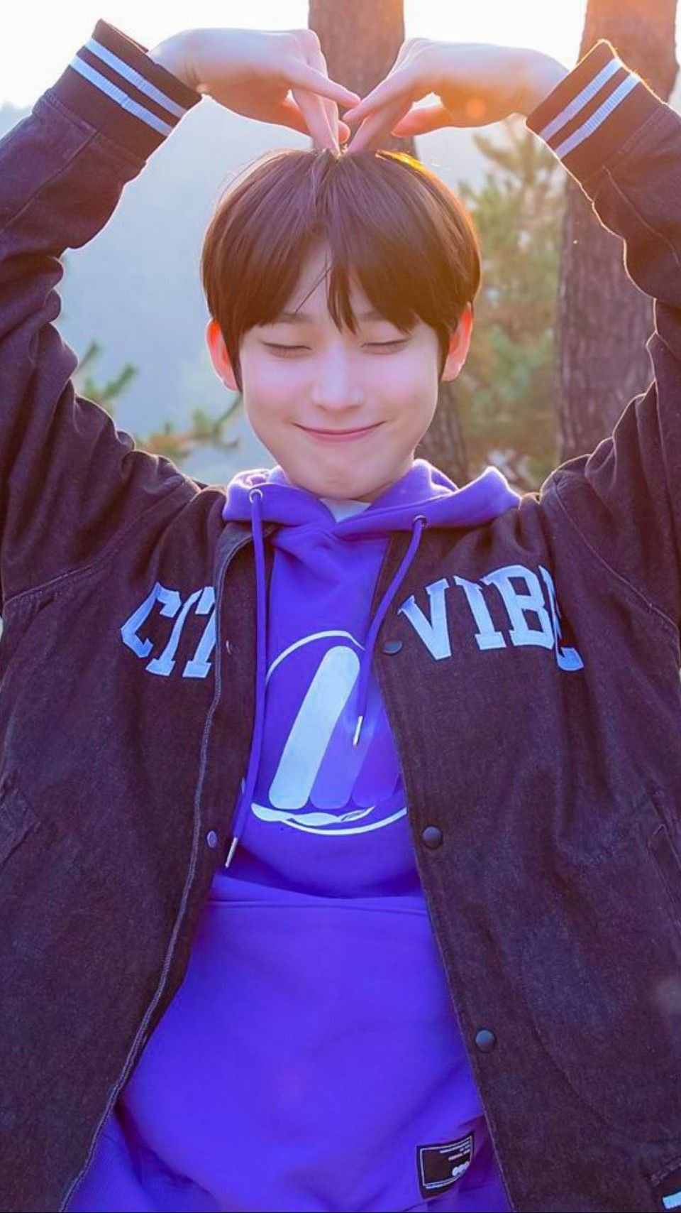 Fandom-recommended wallpaper image of ENHYPEN