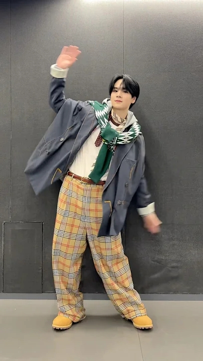 Latest photo of Mamehara Issei (JO1)