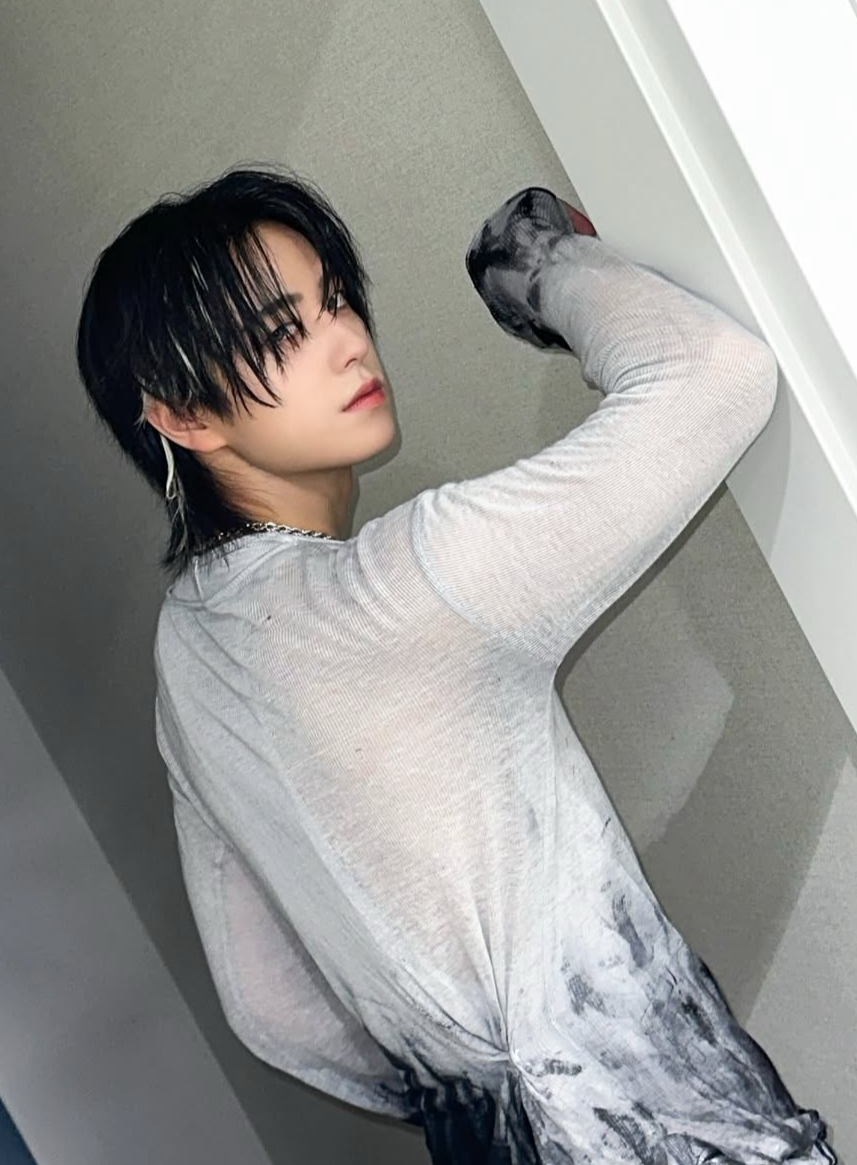 Behind-the-scenes cut of Taki (&TEAM)