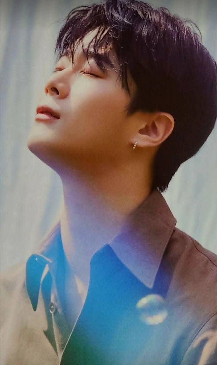 A heartfelt wallpaper shared by Moonbin (ASTRO)'s fans