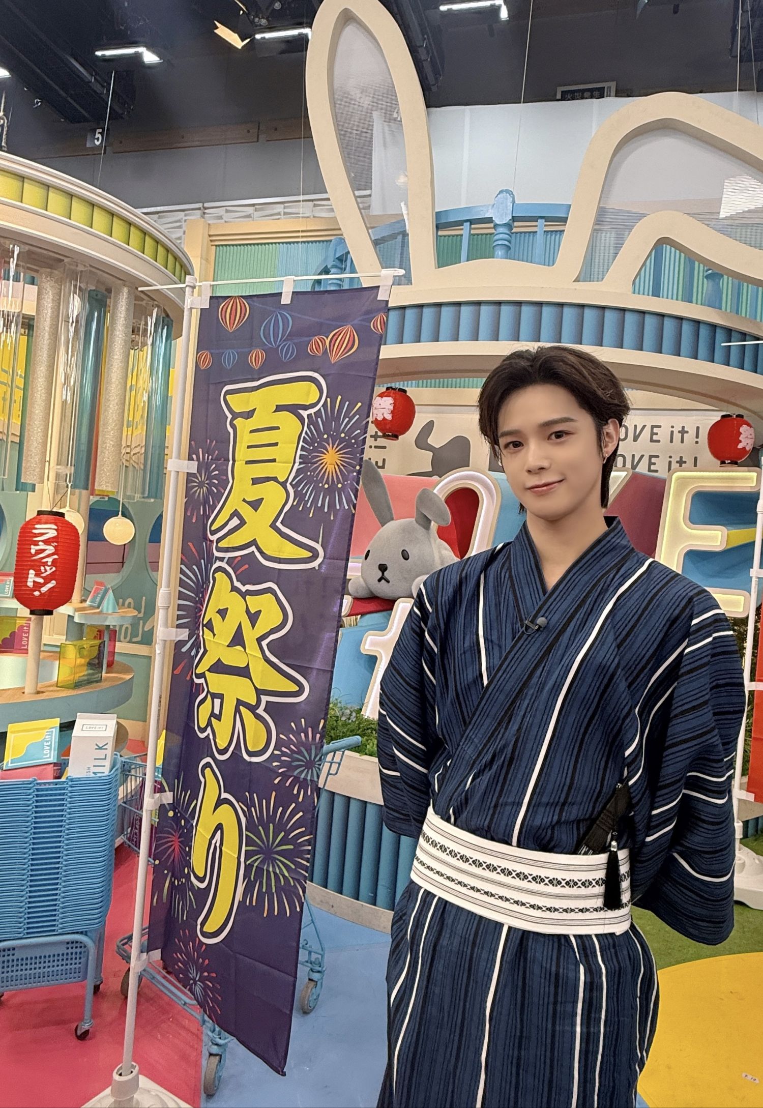 Behind-the-scenes cut of K (&TEAM)