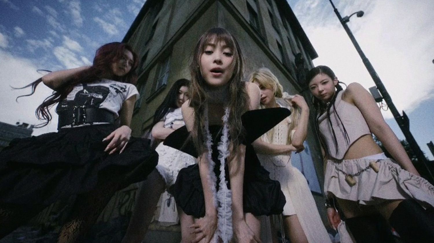 ITZY의 비하인드 컷