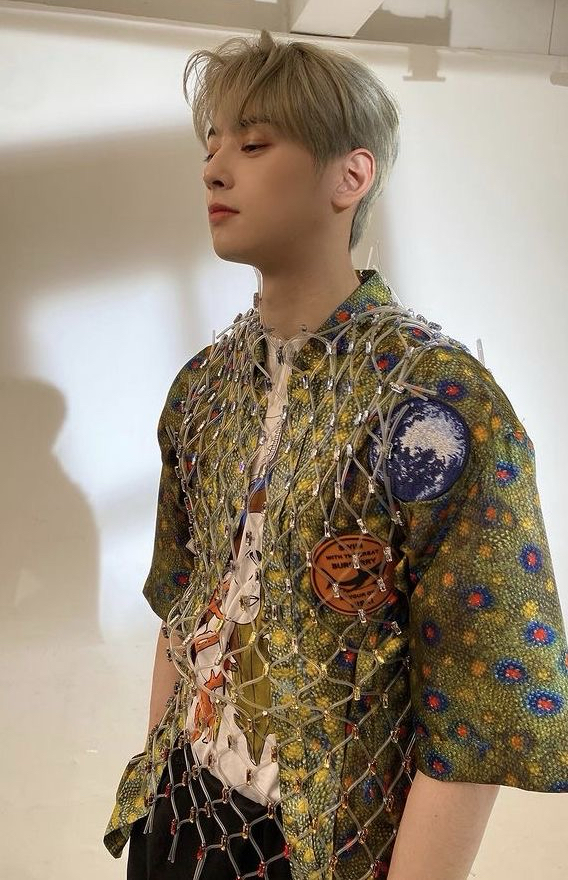 A moment captured by Eunwoo (ASTRO)'s fan