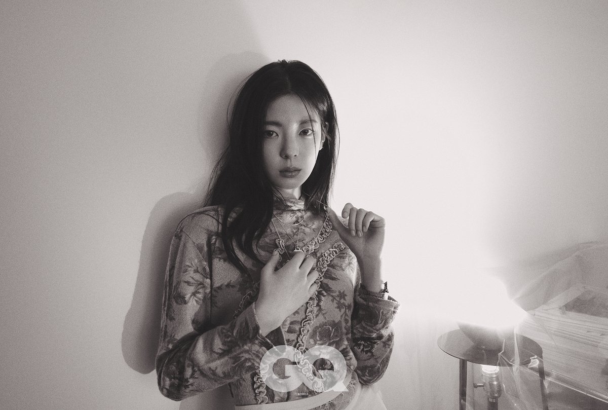 Behind-the-scenes cut of ITZY