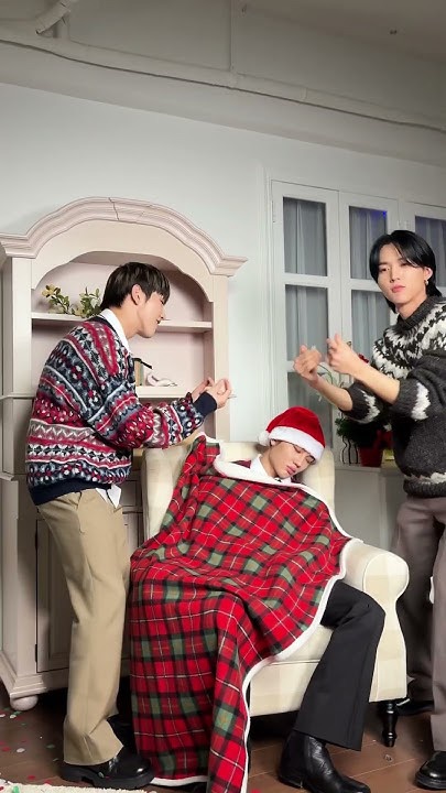 TNX의 최신 사진