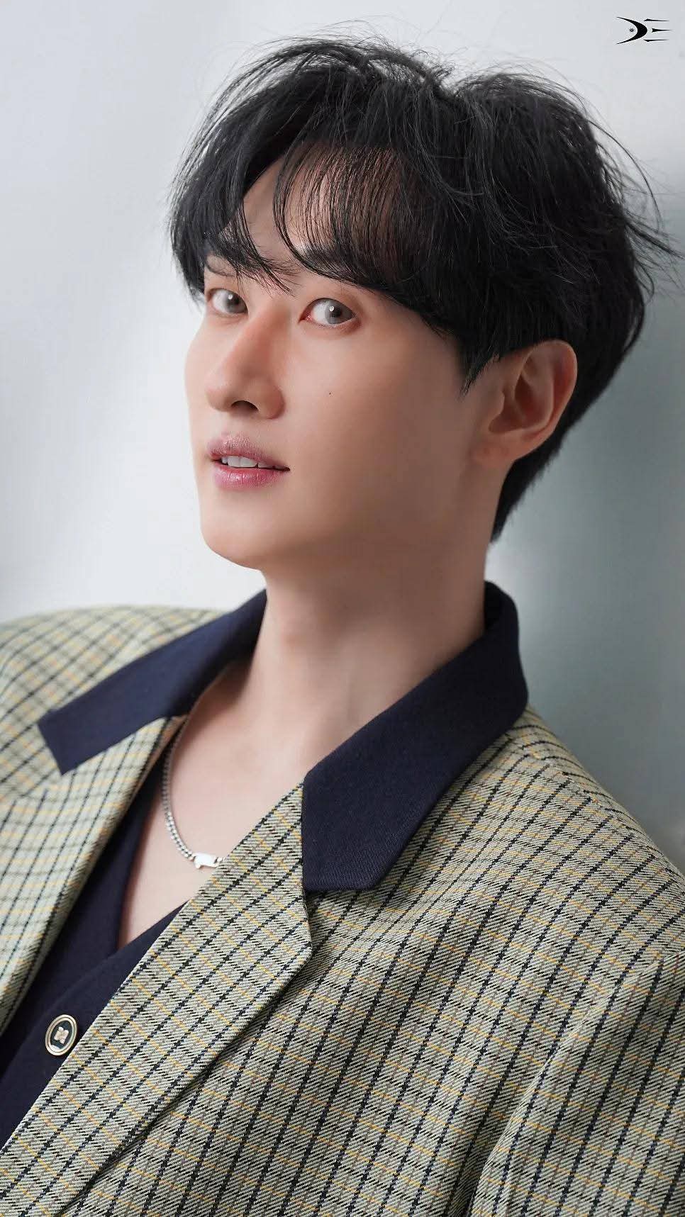 Recent activity shot of Eunhyuk (Super Junior)