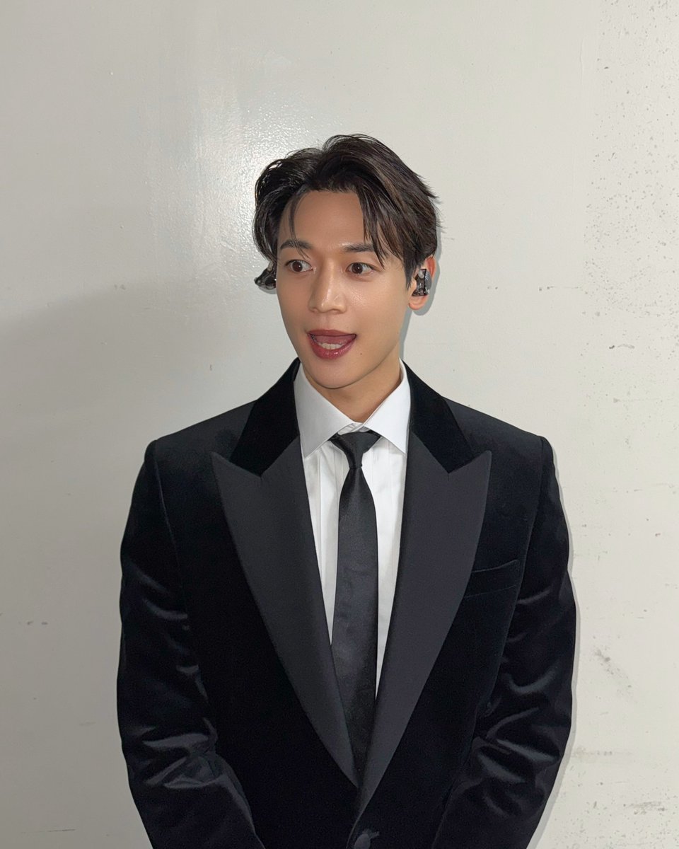 A moment captured by SHINee's fan