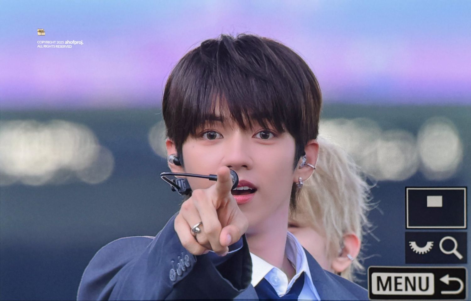 Recent activity shot of JL (AHOF)