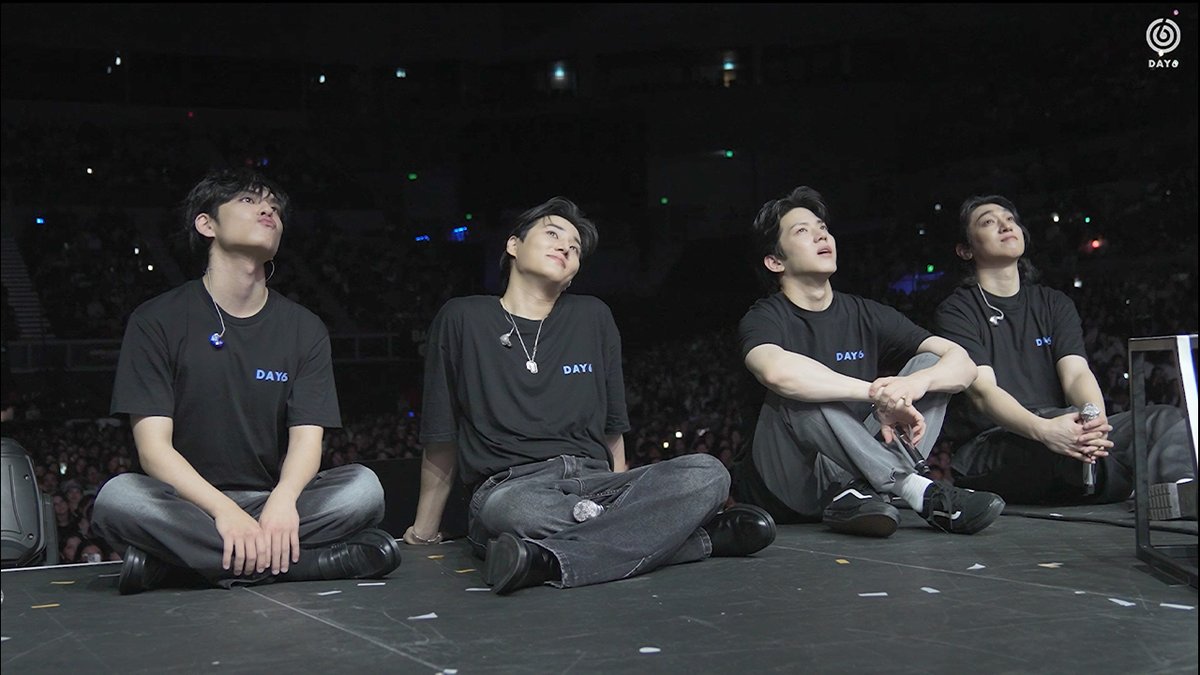 A moment captured by DAY6's fan