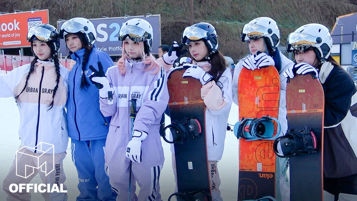 Behind-the-scenes cut of tripleS