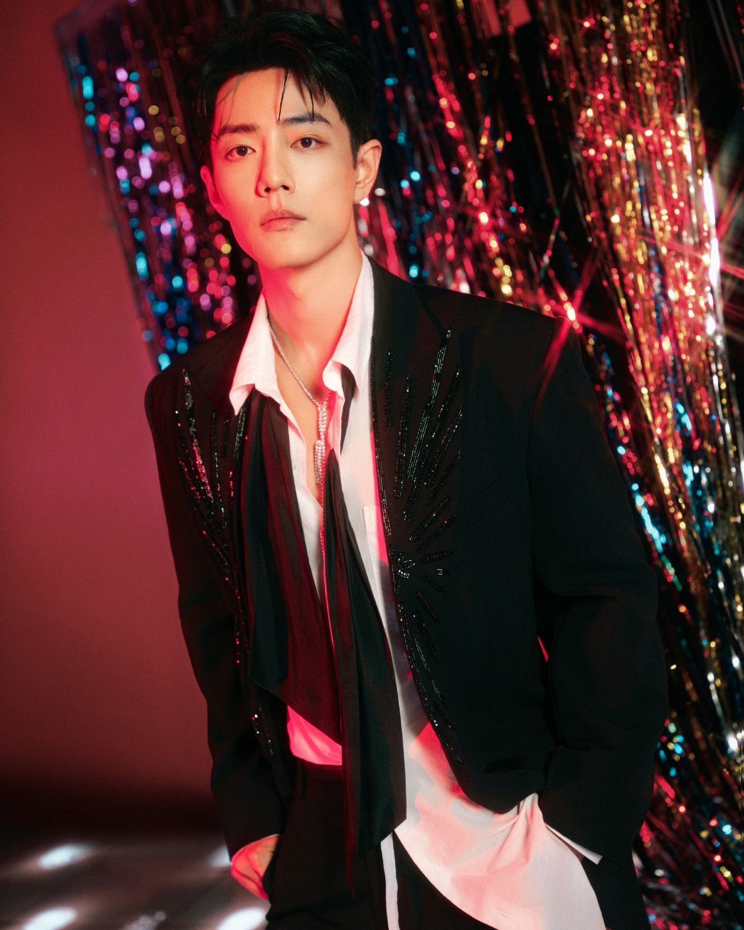 Behind-the-scenes cut of Xiao Zhan