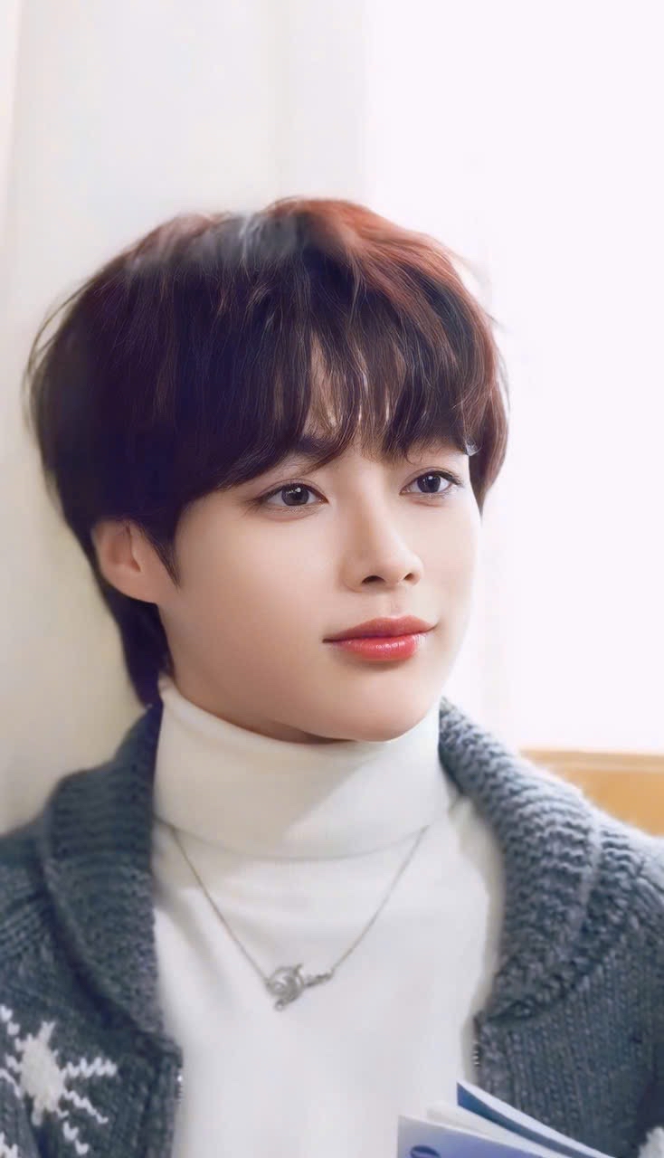 A heartfelt wallpaper shared by Hanbin (TEMPEST)'s fans