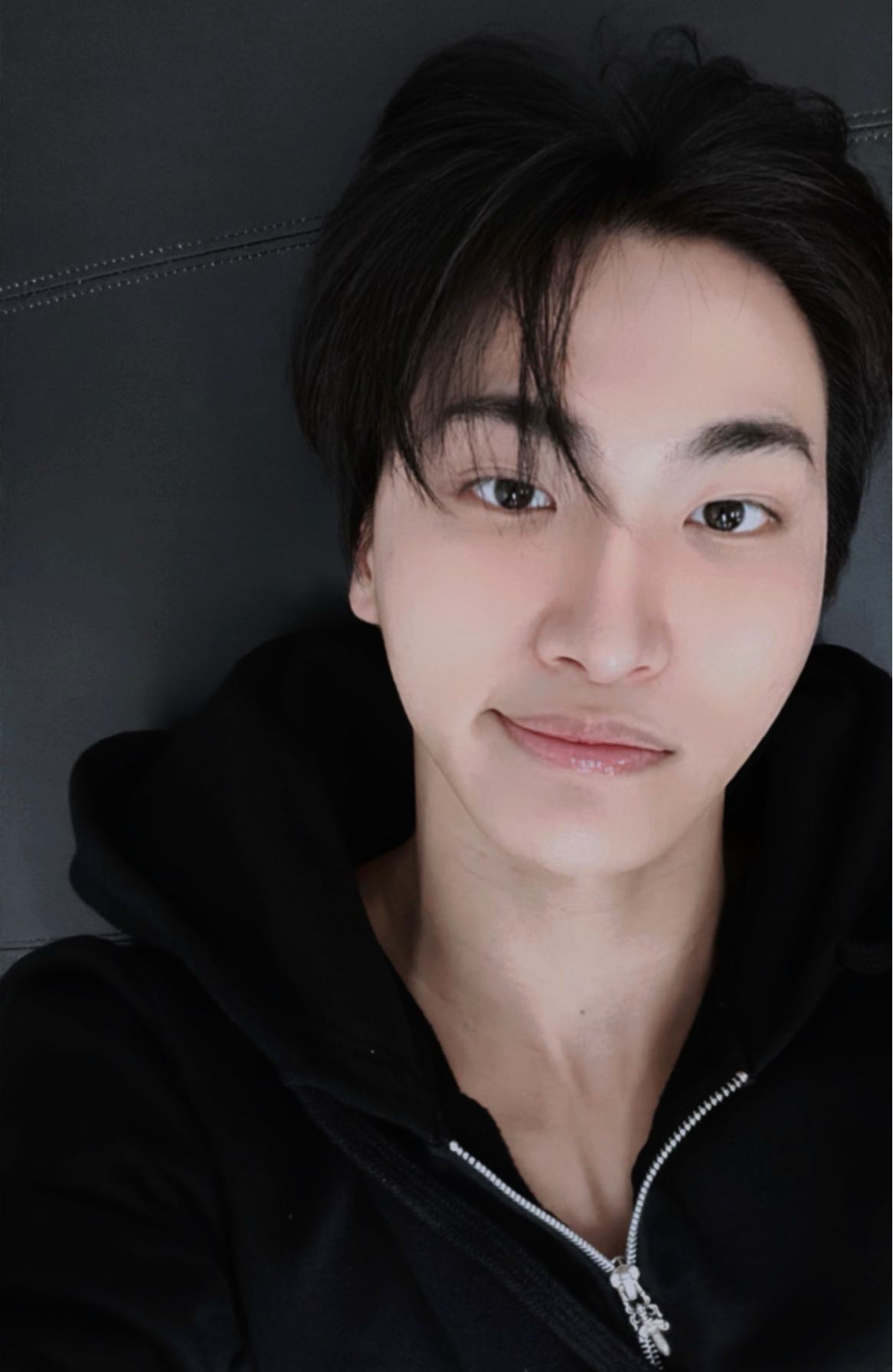星和 (ATEEZ)的最新活动照片
