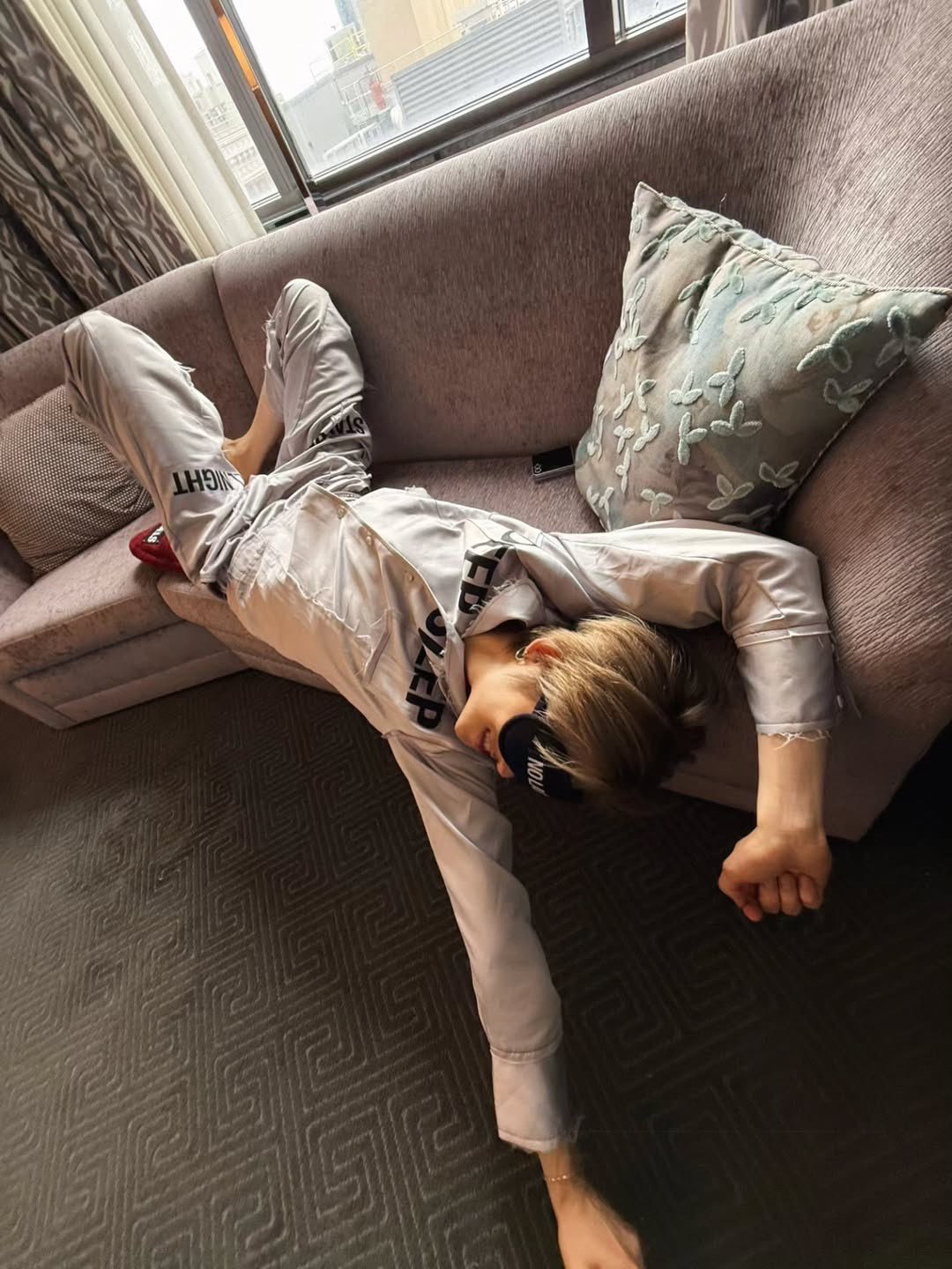 然竣 (TOMORROW X TOGETHER)的最新活动照片