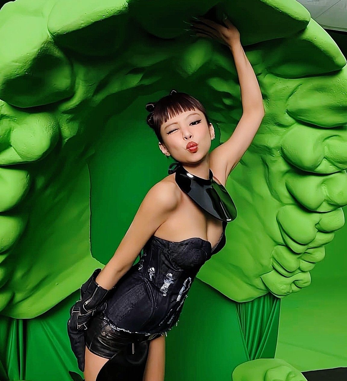 Recent activity shot of Jennie (BLACKPINK)