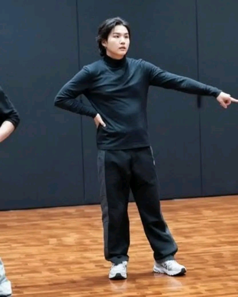 슈가 (방탄소년단)의 최신 사진