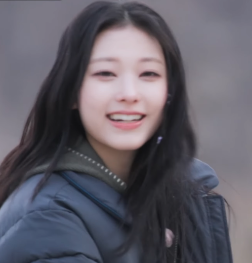 뉴진스의 최신 사진