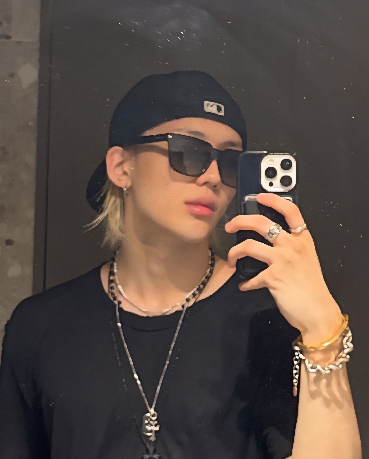 Latest photo of Junhyeok (TNX)