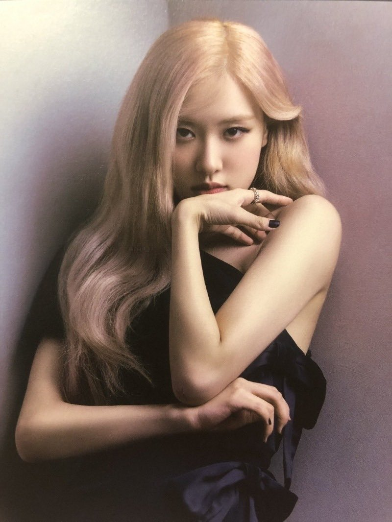 ロゼ (BLACKPINK)の最新写真